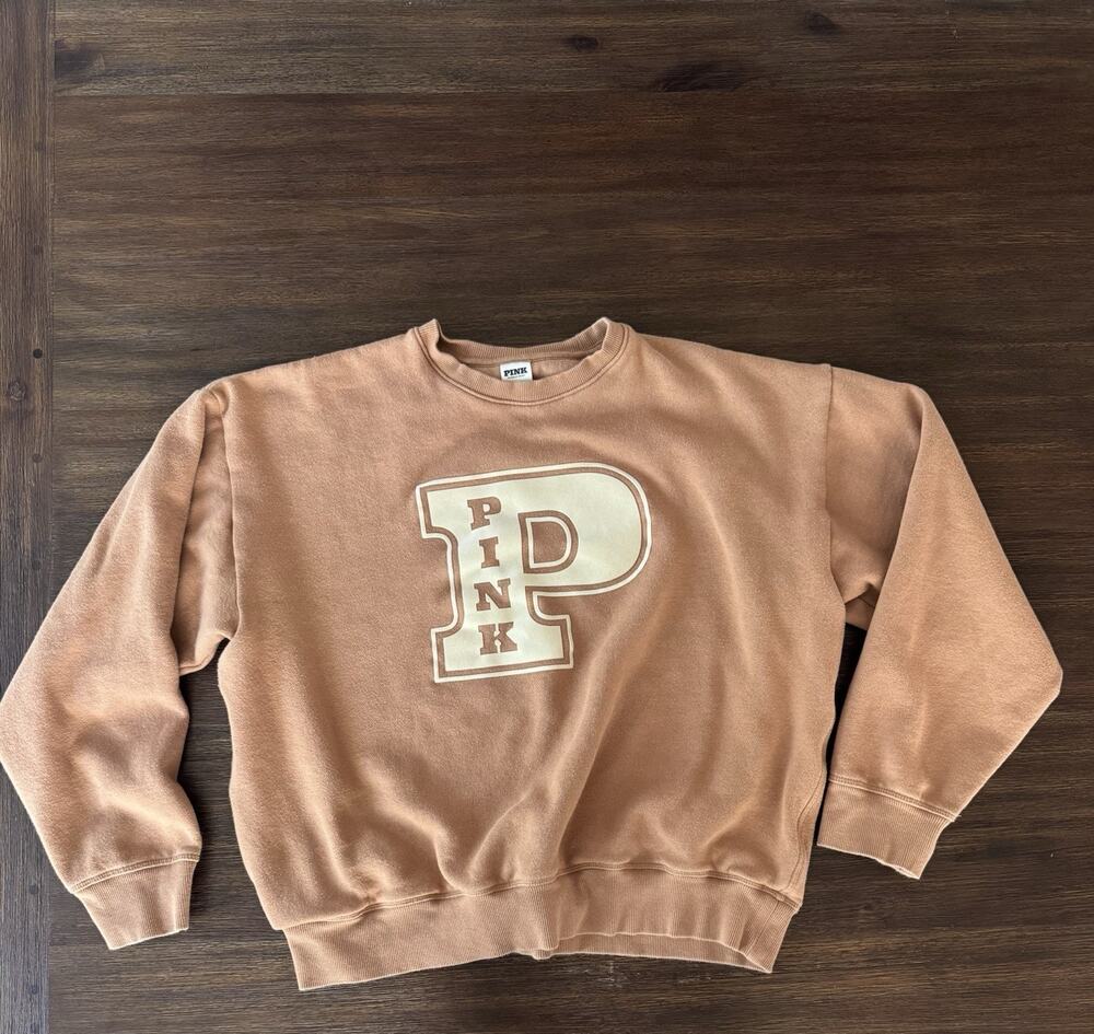 Victoria’s Secret Pink Sweatshirt Women’s Large Tan P Logo Relaxed Crewneck
